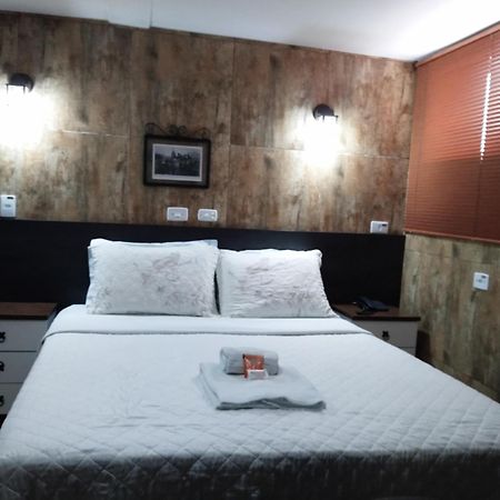 Medieval Hotel Tres Coracoes Esterno foto
